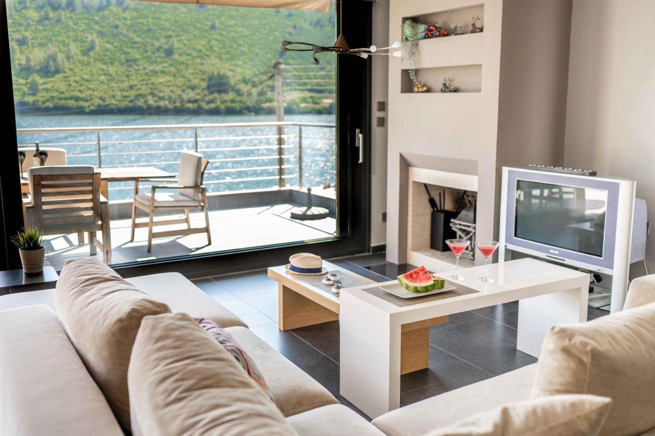 Anassa Porto Koufo Sea Front Suites Esterno foto